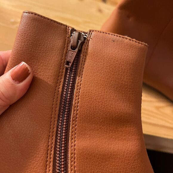 Linea PAOLO Rad ankle boots booties shoes Cognac Womens Size 4.5 New Without Box - Picture 4 of 10